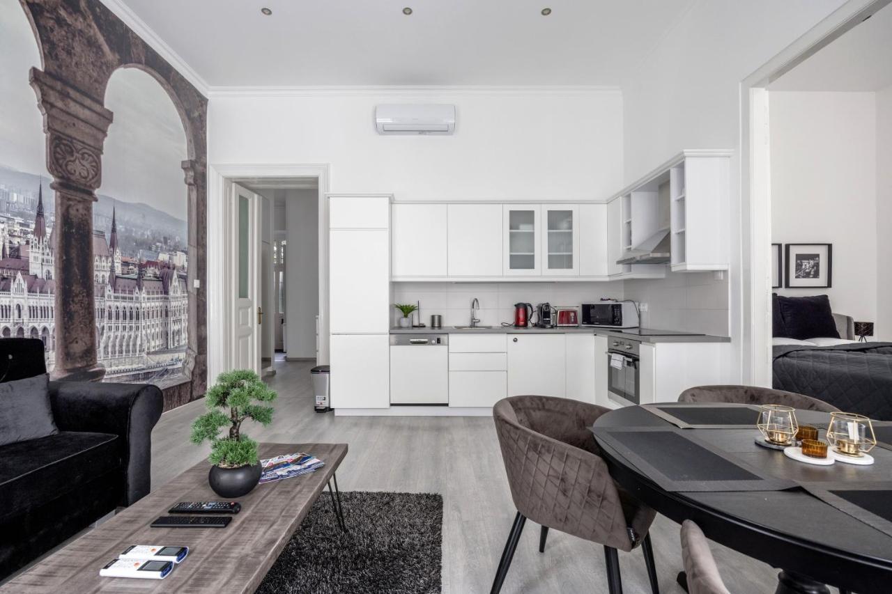 Mystic Dreamy Apartment Budapest Exterior photo